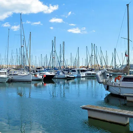 Cap D'agde, 1 Piece, 2 Personnes - Fr-1-249-403 * Agde